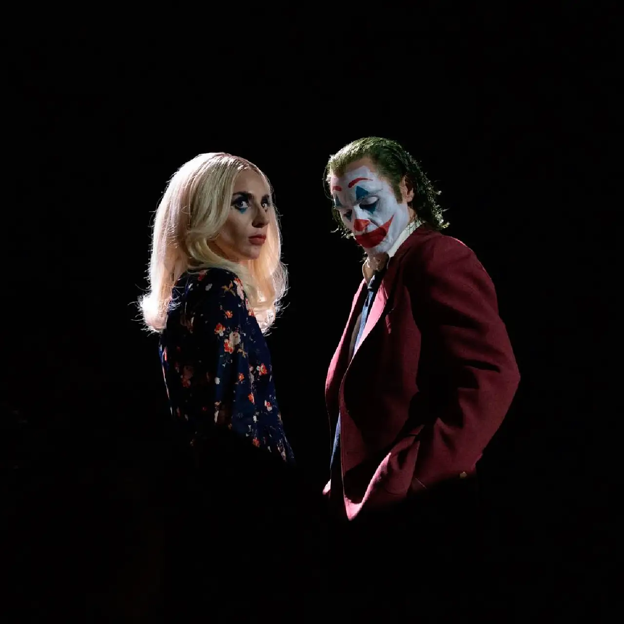 Joker 2: DC Desata la pasión con nuevas imágenes de Joaquin Phoenix y Lady Gaga